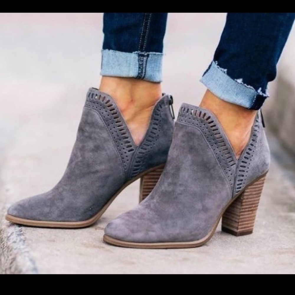 Vince‎ Camuto Fileana Split Shaft Gray Suede Ankle Booties - Picture 10 of 10